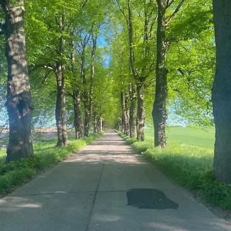 度假居 Mit Wasserblick Auf Der Insel Usedom Krummin