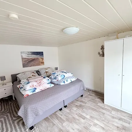 Mit Wasserblick Auf Der Insel Usedom 度假居